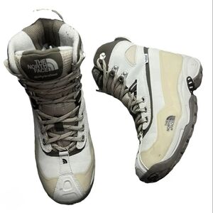 The North Face Women’s Sz 9 HydroSeal Waterproof Hiking Snow Boots Cream Winter